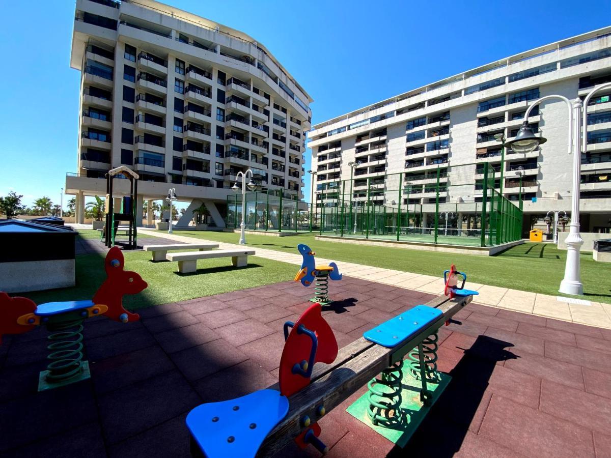 M & B Beach Apartment Valencia Exterior photo