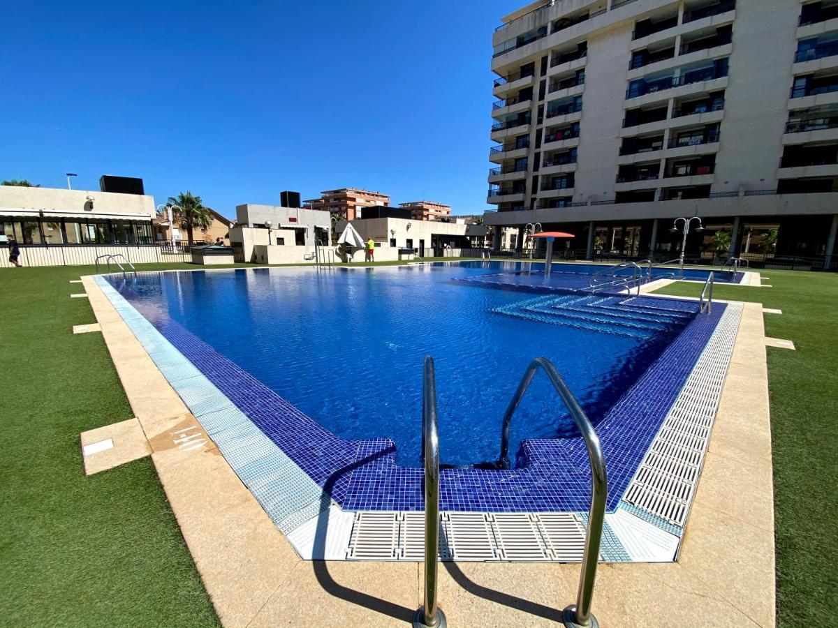 M & B Beach Apartment Valencia Exterior photo