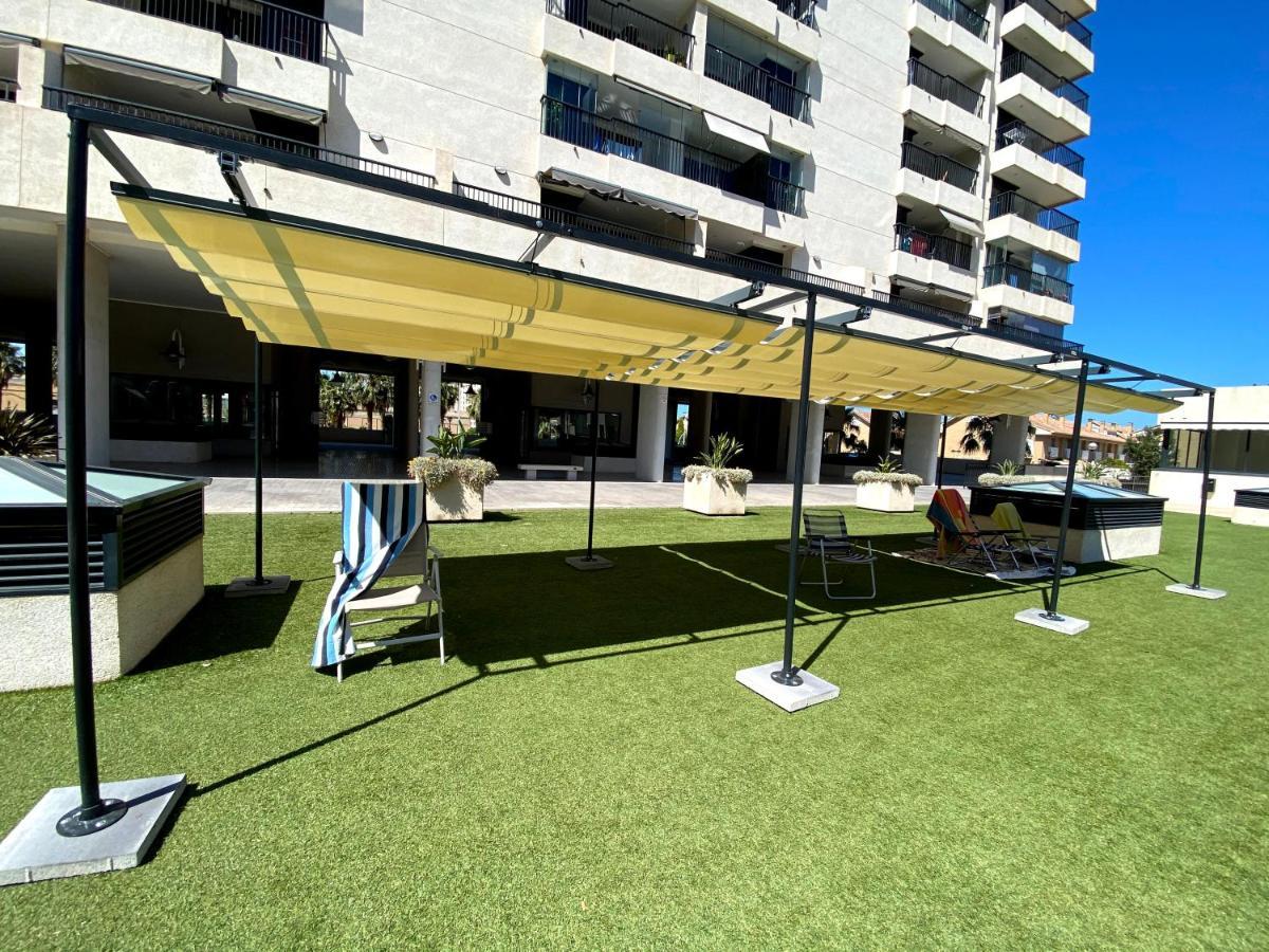 M & B Beach Apartment Valencia Exterior photo